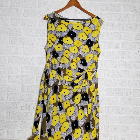 Diane Von Furstenberg New Della Silk Dress - Picture 4 of 8